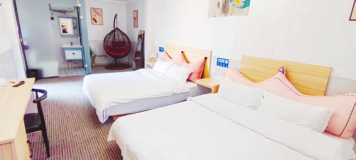 Luyuan Homestay (Kaifeng Longting Branch) Hotels in Kaifeng