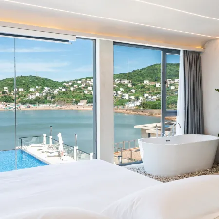 Shengsi Zuo'anyu Seaview Holiday Light Luxury Homestay (Huicheng)
