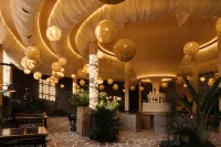 Lanxi Golden Pagoda Sunset Hotel in Mangshi