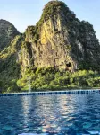 Yingde Huayuanli Hotel (Yingxi Peak Forest Corridor Branch) - Swimmingpools