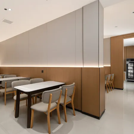 Moding Yunxi Hotel (Liuyi Road Times Square)