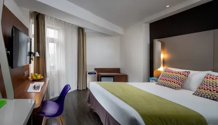 Campanile Hotel (Xi'an Bell Tower)
