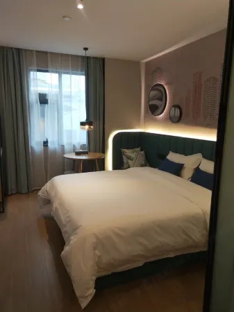 HuaiHua city HuangHhengYiLin Отели рядом с достопримечательностью «Zhongpo Places of Interest»