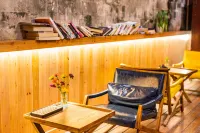 Sanyueli Hotel - Business
