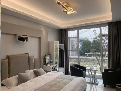 Tongcheng Siwei Film Hotel Hotels near Air-Raid Shelter Dungeon