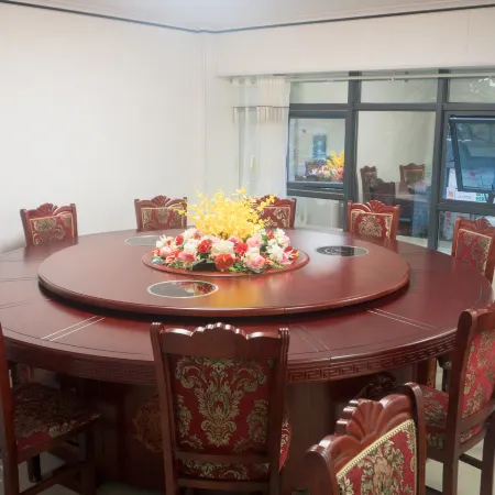 Junxin Hotel