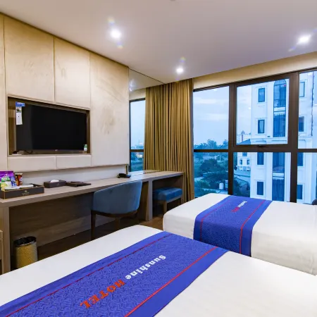 Sunshine Hotel