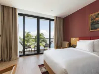 Marina Bay Vung Tau Resort & Spa Hotels near Express Ship Harbour