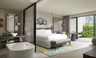 Crowne Plaza Phu Quoc Starbay, an IHG Hotel