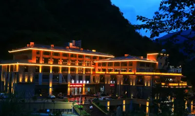 Jiangyuan Hotel Hotels near Shimian Bridge