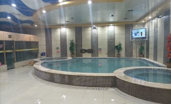 Laixi Yuanrun Business Hotel