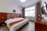 Huashan Yishan Homestay - Inns