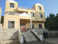 Gold Mountain Villa Hotel in zona Mulan Heaven Lake