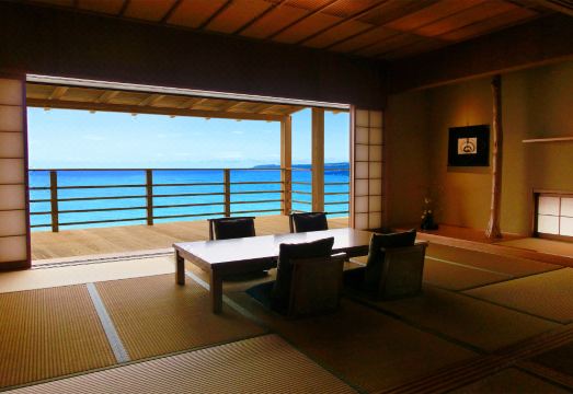 오키나와 호텔 전경