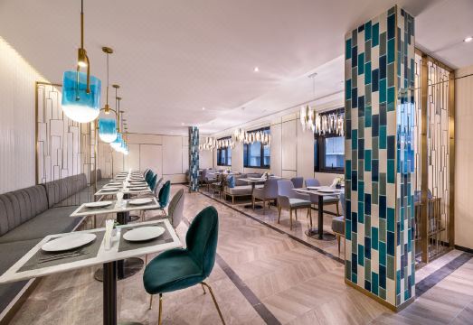 크리스탈 오렌지 객실