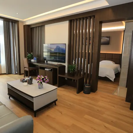 Wu Dingpo Moon Hotel Hotels in Wuding