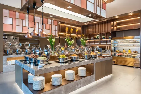 Crystal Orange Hotel (Dandong Zhongchao Yalu River Bridge Jiangjing Shop)