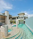 Mantra Aqueous on Port