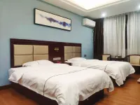 Chengbei Zhixing Theme Hotel - Balkoner