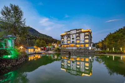 Floral Hotel·Xiyue·Dragon hotel Hotels in Quzhou