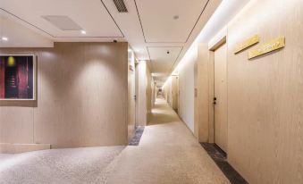 Lishe International Apartment (Shanghai Huaihai Middle Road)