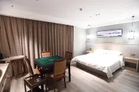 揚中華廈雲朵大飯店