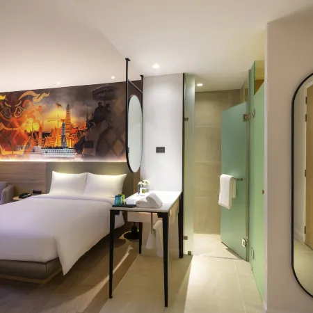 Ibis Styles Bangkok Ratchada Отели рядом с достопримечательностью «Станция метро Huai Khwang»