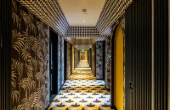 Yangguang Hotel Aletai