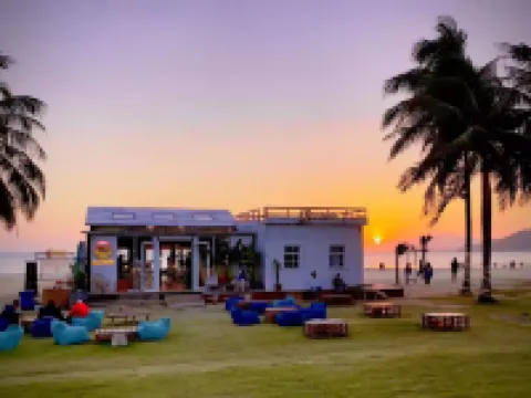 Sheraton Shenzhou Peninsula Resort Hotels in Wanning