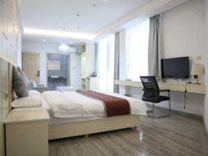 Huating Business Hotel