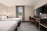 Ramada by Wyndham Cobham Hotels in Elmbridge