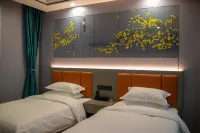 Yulin Yiju Hotel (Train Station Branch)