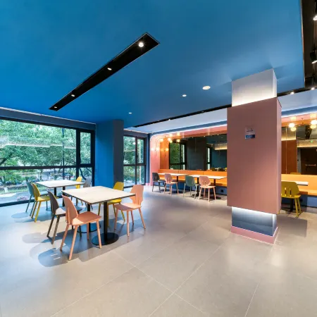 HanTing Hotel (Jiangshan Railway Station Luxi North Road)