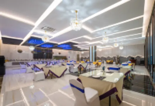 Dongbao Hotel