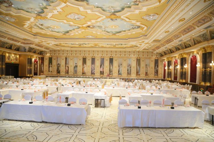 Eshakda katta sik bilan erotikani tomosha qiling Qizning onasini hammomda mushtlashini onlayn tomosha qiling