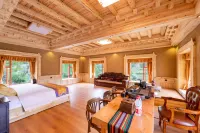 Kangding Badingzong Manor Hotels in Kangding