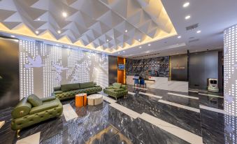 Dongchen Holiday Hotel (Yichang Yiling Wanda Square)