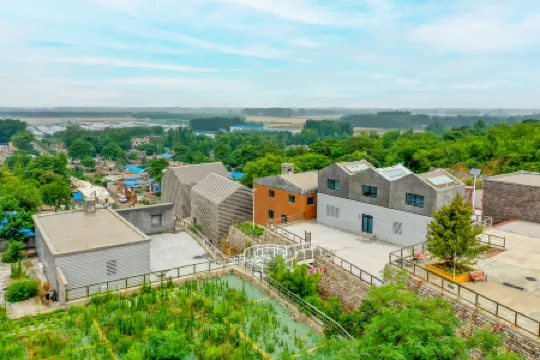 Floral Hotel·Jinan Huakaibaishi hotel