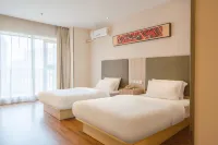 HanTing Hotel ( Chongzhou high-speed rail station)