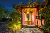 Bailing Hot Spring Hotel - Hot Springs