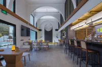 Tengchong Hot Spring Designer Hotel