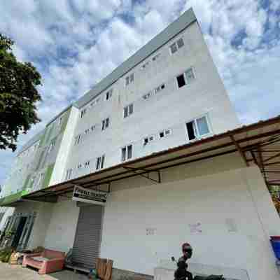 Stay Inn Mactan Hotel Exterior
