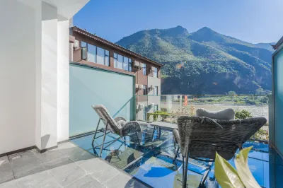 Nujiang Memory Riverview Hotel Hotels in Lushui