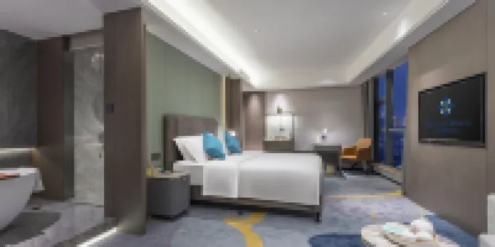Enjoying Hotel (Yichang Wanda Sanxia Tourist Center Hotel) - Panorama Negative Ion Executive View Room