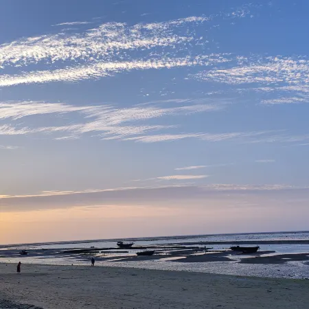 Lingao tide house