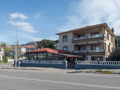 아이발릭 소저 모텔 Ayvalik Teknik Ve Endustri Meslek Lisesi 주변 호텔