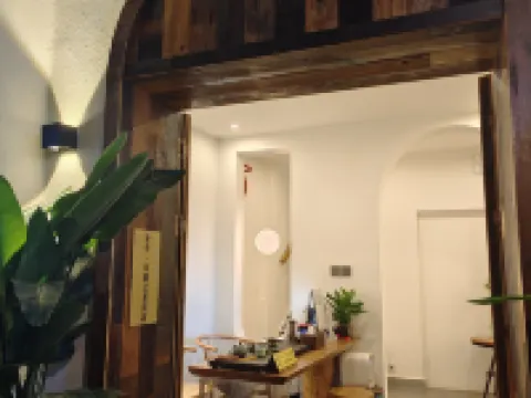 No.1 Banju Riverview Homestay Hotels in Fenghuang County