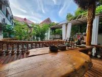 Yining Qingshe Homestay