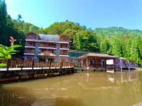 Yunduan Simian Mountain Hotel Отели рядом с достопримечательностью «Взгляд на деревенские водопады»