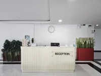 Area Place Hotel Hotels near Yan Nawa